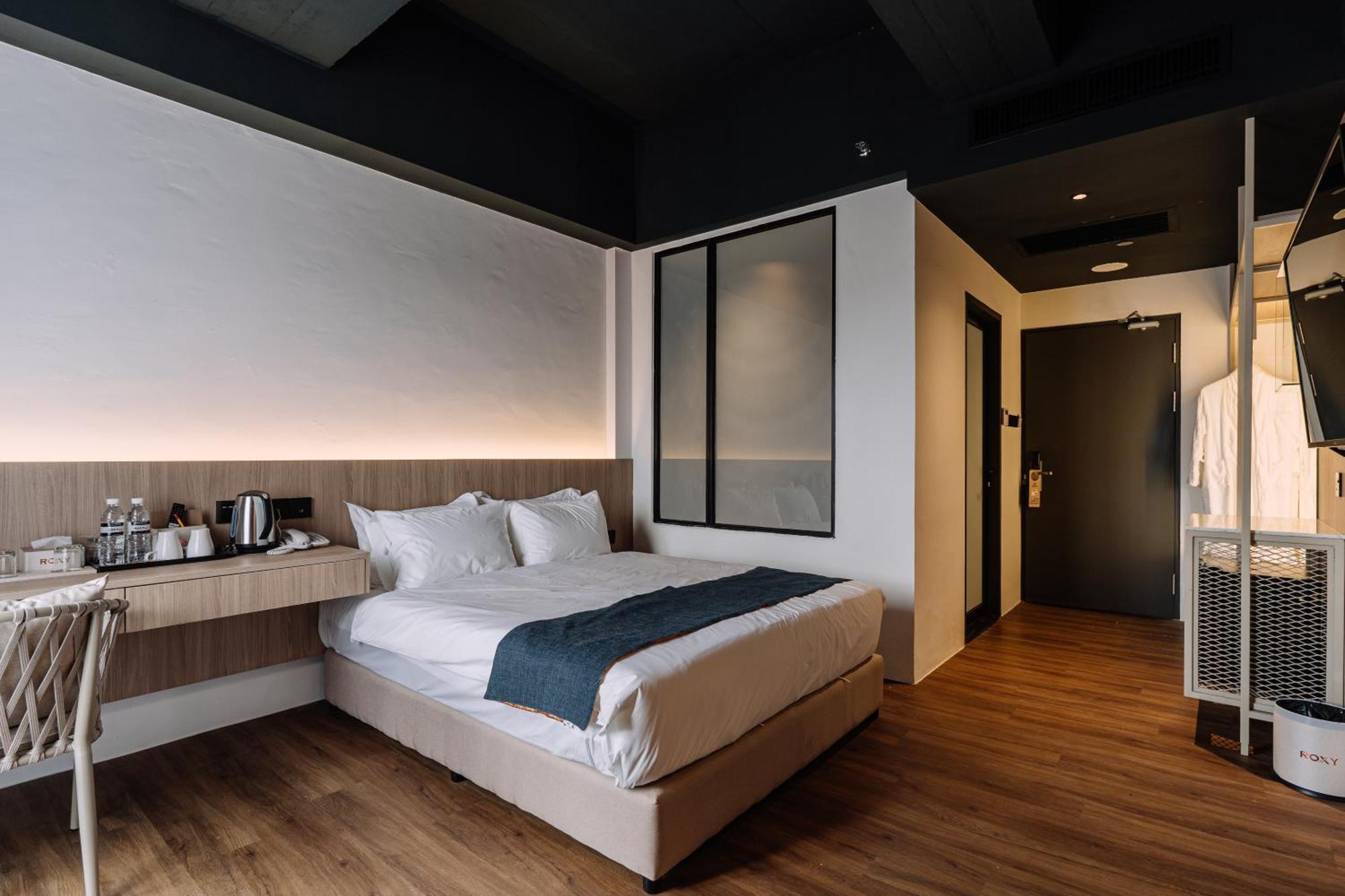 קוצ'ינג Impiana By Roxy Hotel מראה חיצוני תמונה